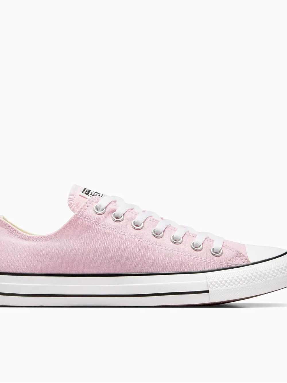 Converse Low-Top Sneakers in Pastel Pink